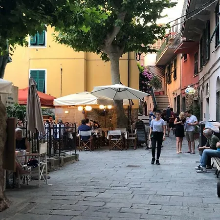 Casa Largo Taragio Lägenhet Corniglia